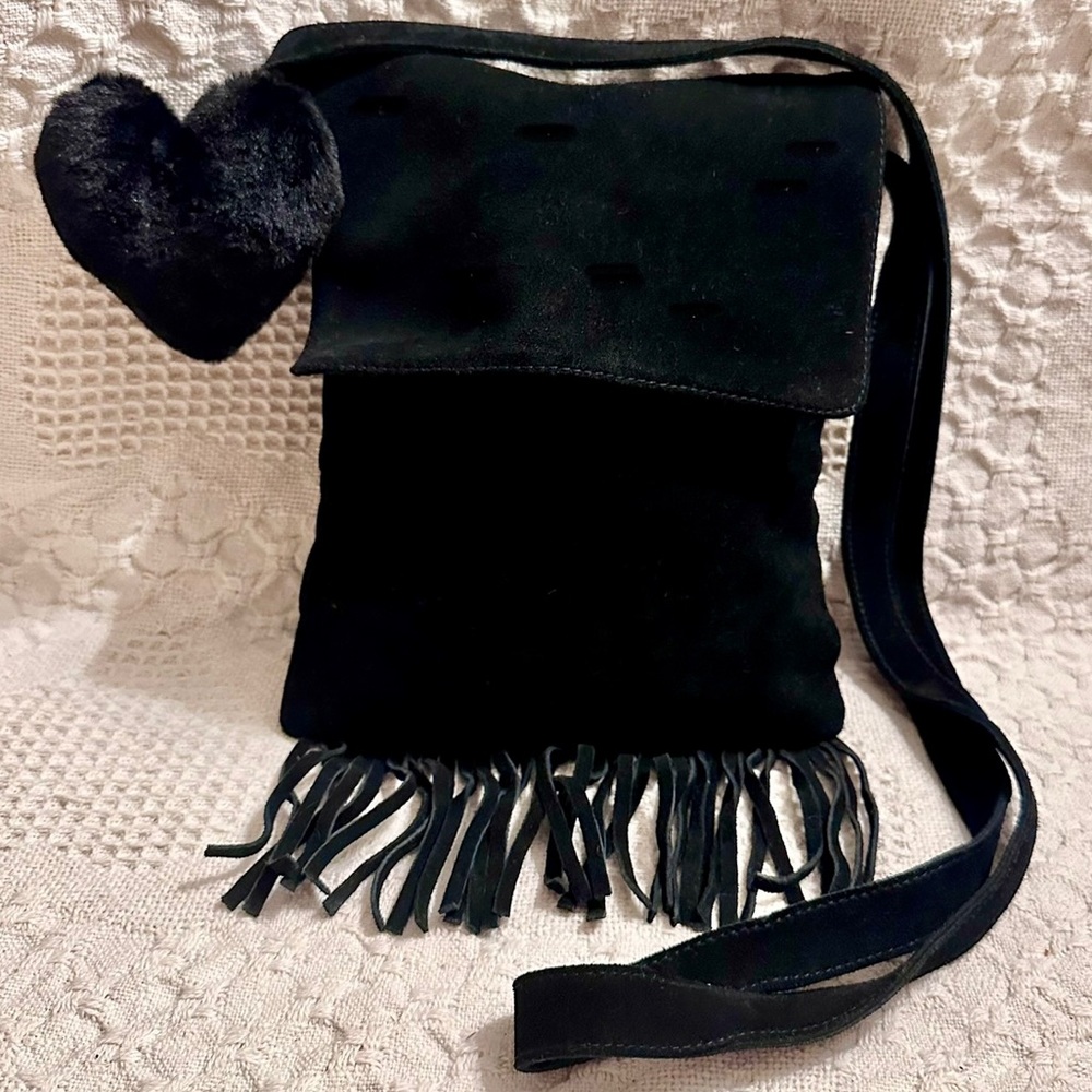 Vtg Arizona Jeans Co. Black Suede Leather Boho Fringe Crossbody Bag Fur🖤Charm